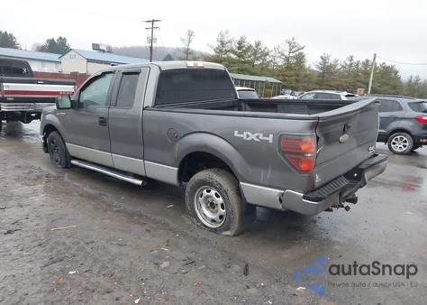 2011 Ford F150 Super Cab z USA, uszkodzony, nr VIN 1FTFX1EF8BFD05836